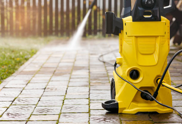 Best Oil Spill Cleanup  in Maywood, CA